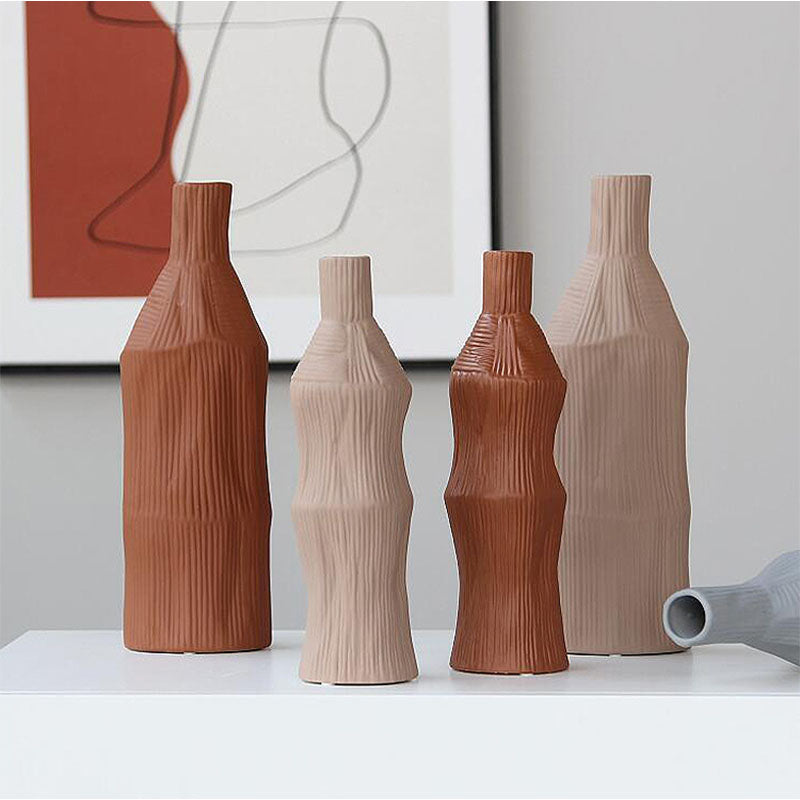 A Set Of Two Fresh Ceramic Vases｜Rit Concept