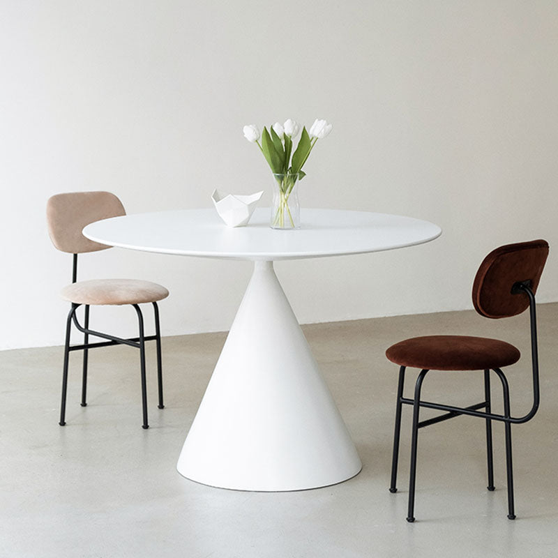Calvin Cone Round Dining Table, White｜Rit Concept
