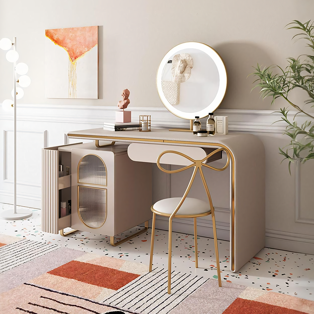 Swan Dressing Table, Gold